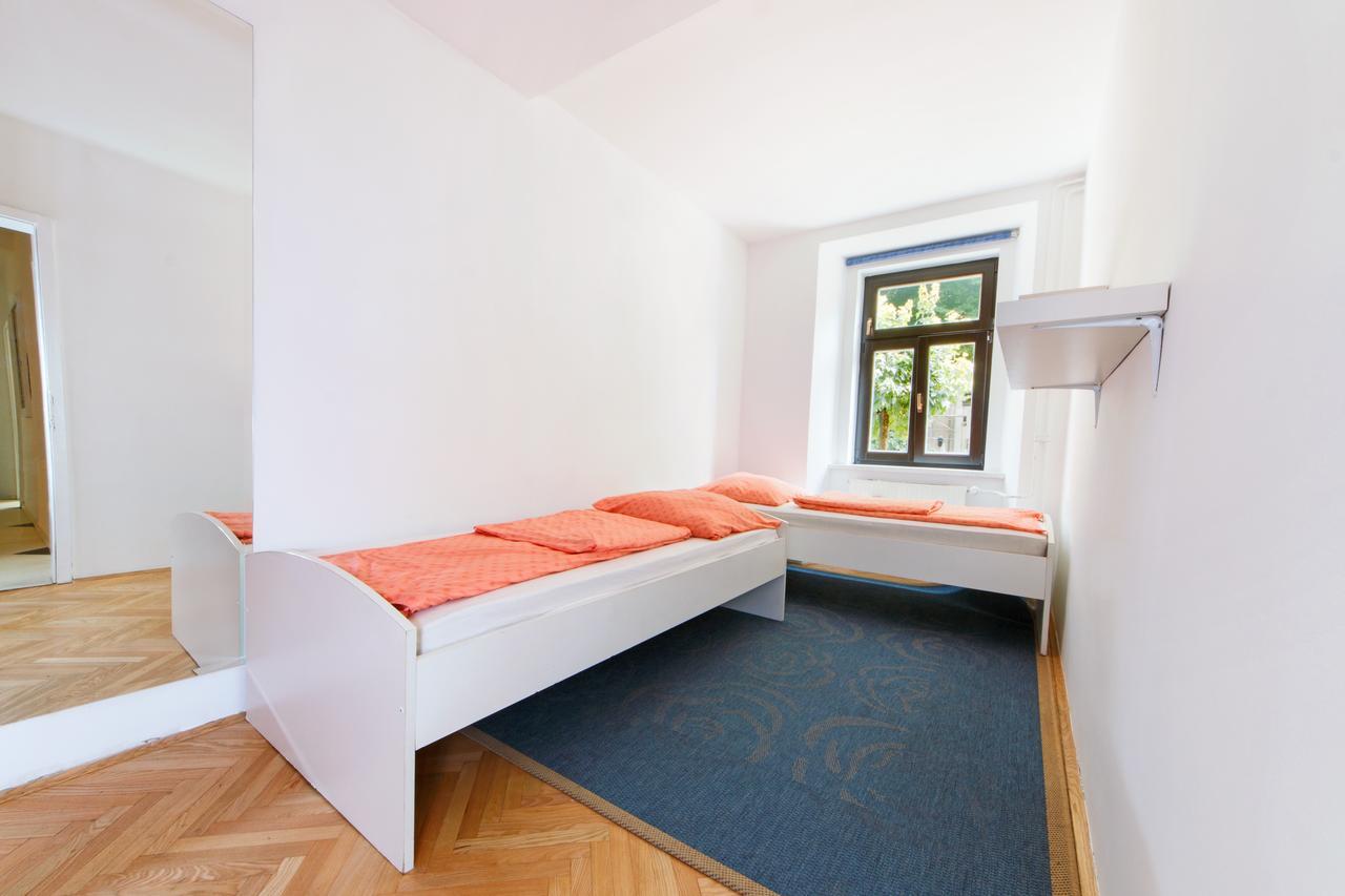 Apartments Vega ليوبليانا الغرفة الصورة